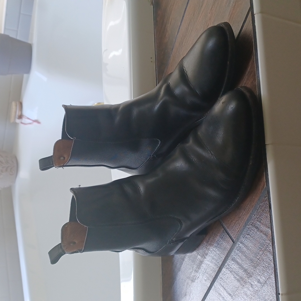 Frye Melissa Chelsea Boots